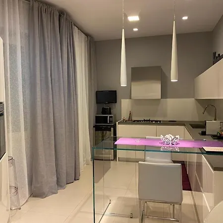 Oliver Luxury Apartamento *